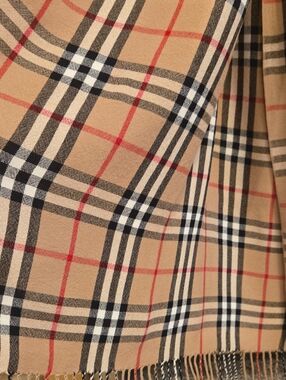 Checked Beige Plaid Scarf with Classic Tones